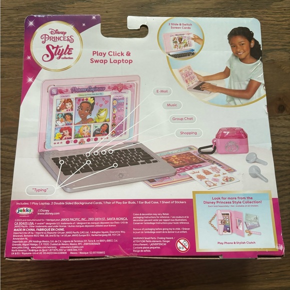 Disney Princess play click & swap lap top - Picture 3 of 5